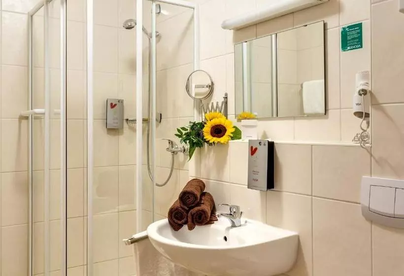 Hotelli Die Kleine Blume