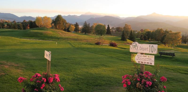 Отель Domaine Du Golf Country Club De Bigorre