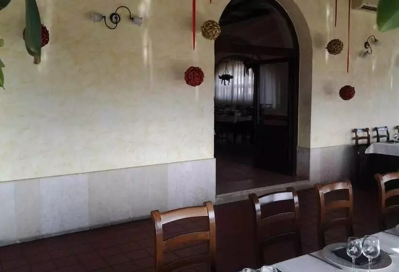 田舎風ホテル La Vecchia Torre