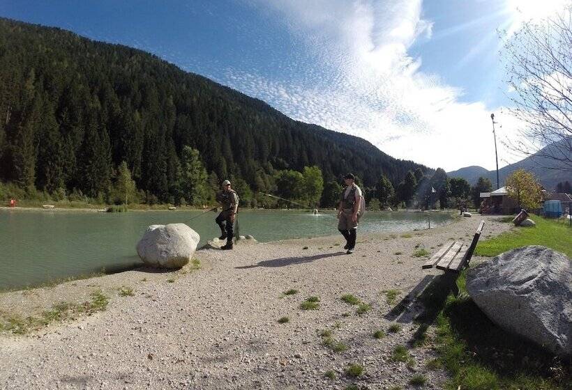 Szálloda Sarca Lodge Val Rendena