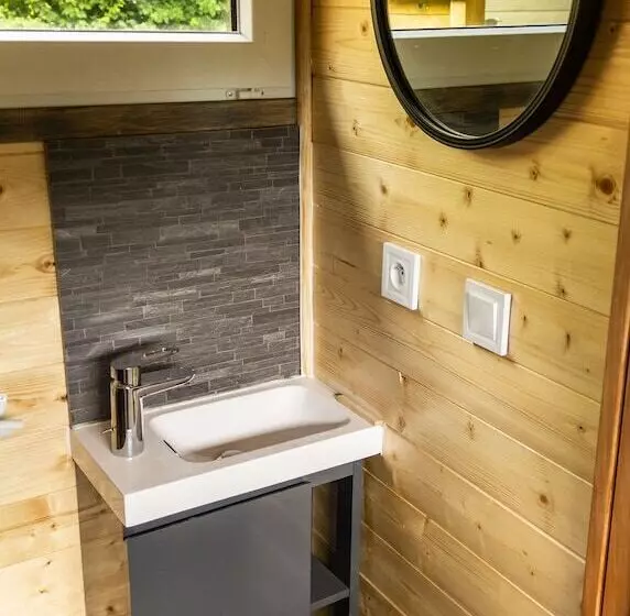 Les Cabanes De Warincthun