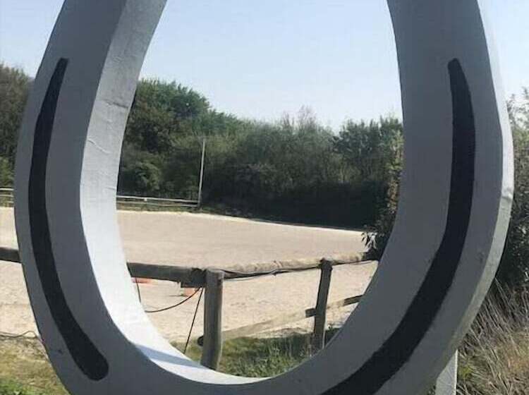 Les Cabanes De Warincthun