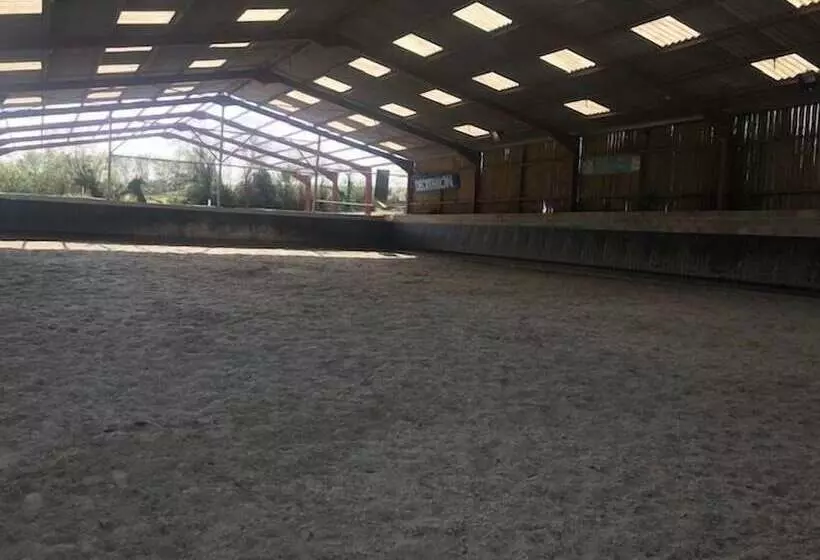 Les Cabanes De Warincthun