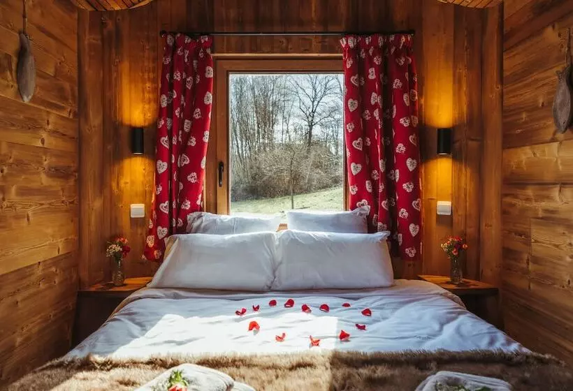 ペンション Aqualodge