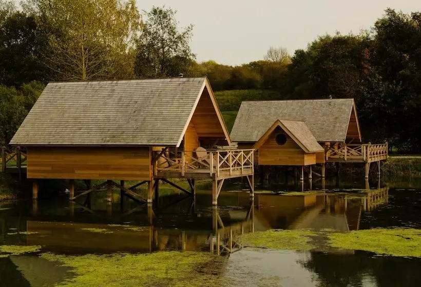 ペンション Aqualodge