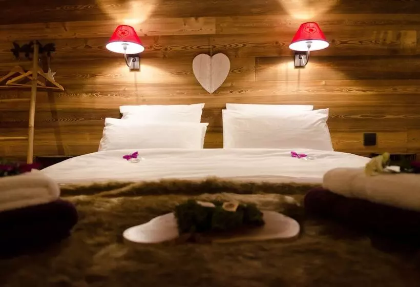 ペンション Aqualodge