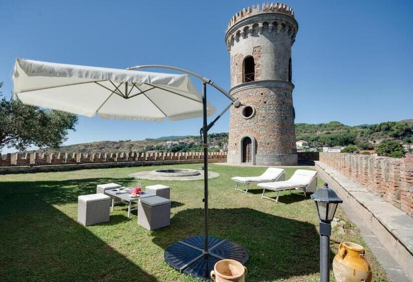 ペンション Castello Di Caccuri Suites