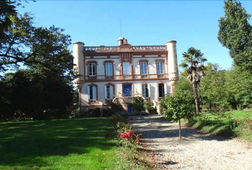 ペンション Château Lagaillarde