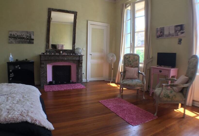 펜션 Domaine Du Griffon