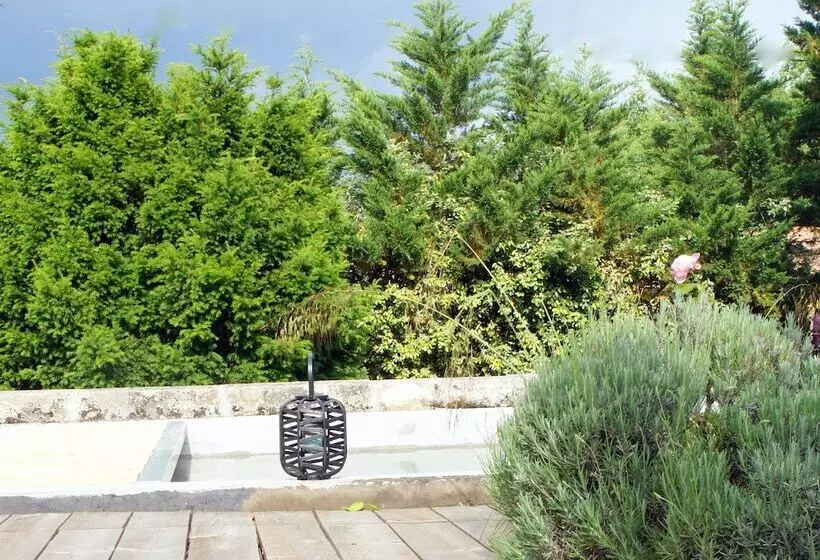 Majatalo La Blanche Girondine