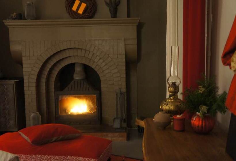 Пансион La Blanche Girondine