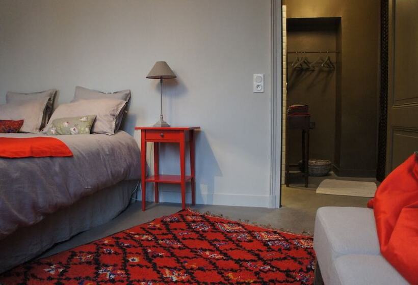 Пансион La Blanche Girondine