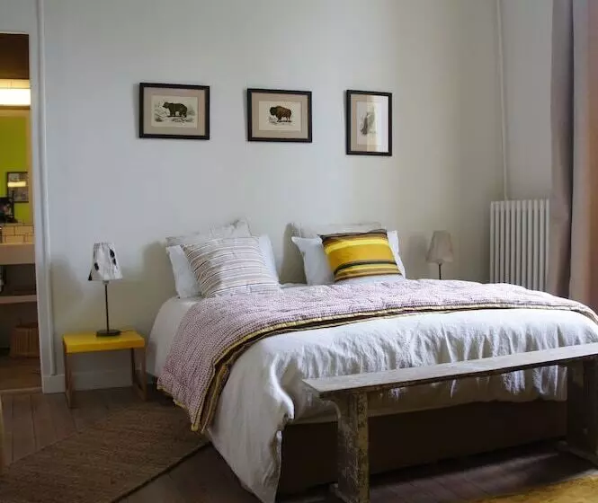 Majatalo La Blanche Girondine