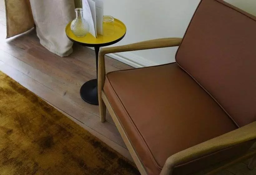 Majatalo La Blanche Girondine