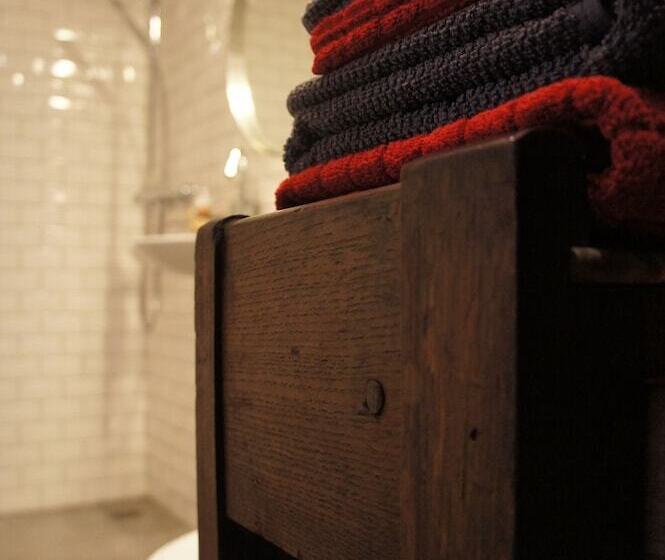 Пансион La Blanche Girondine