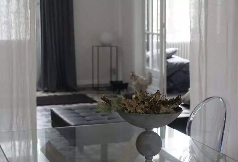 Majatalo La Blanche Girondine