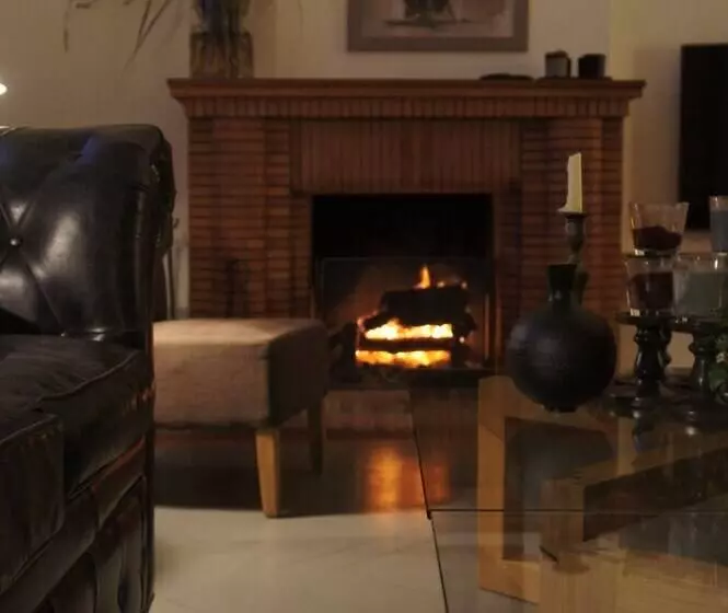 Majatalo La Blanche Girondine