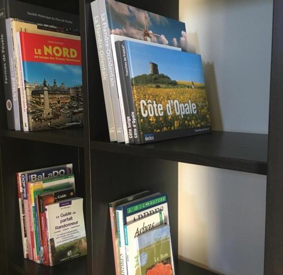 مبيت وإفطار Le Pave De La Croix Blanche