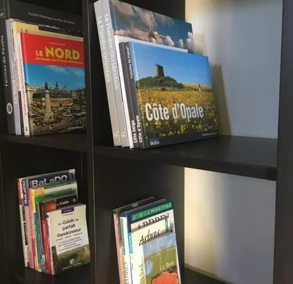 Aamiaismajoitus (B&B) Le Pave De La Croix Blanche