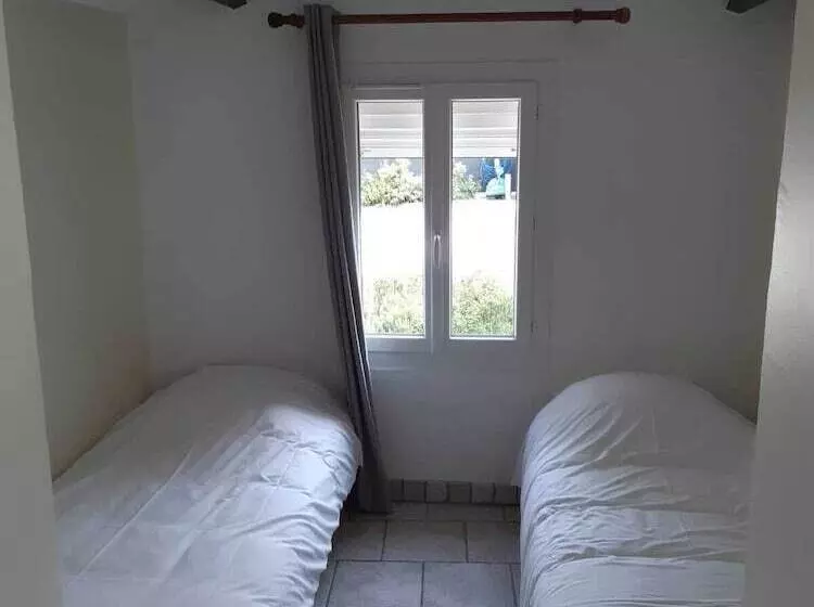 ベッドアンドブレックファースト Le Vieux Platane