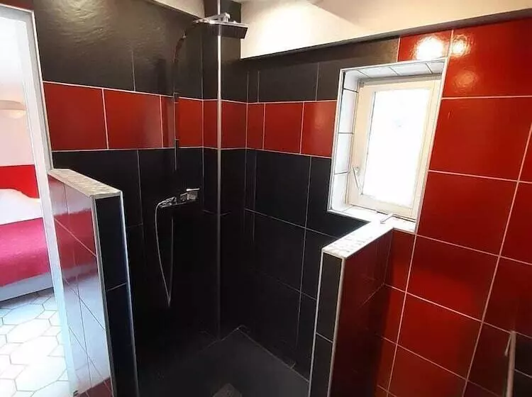 ベッドアンドブレックファースト Le Vieux Platane