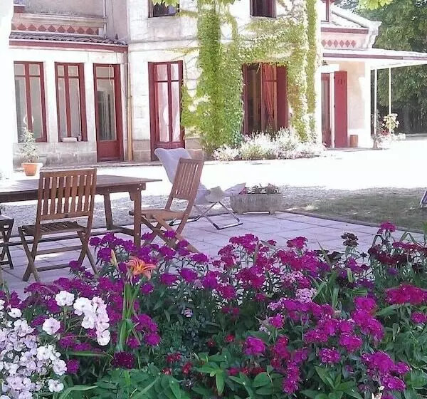 Aamiaismajoitus (B&B) Les Luz   Chambres D Hôtes