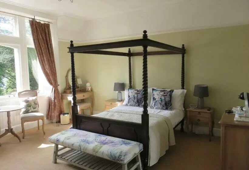 Aamiaismajoitus (B&B) Ravenswood Pod