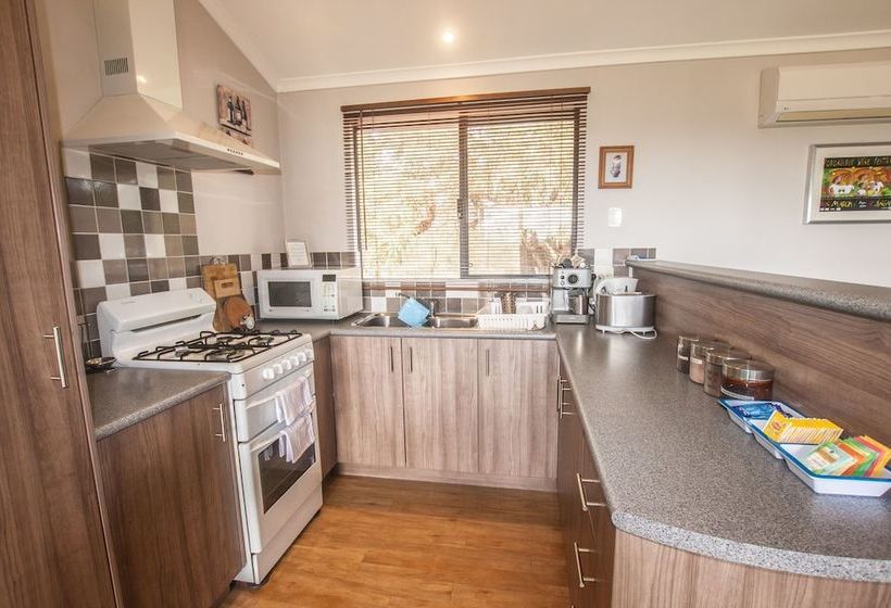 Cloud Nine Spa Chalets