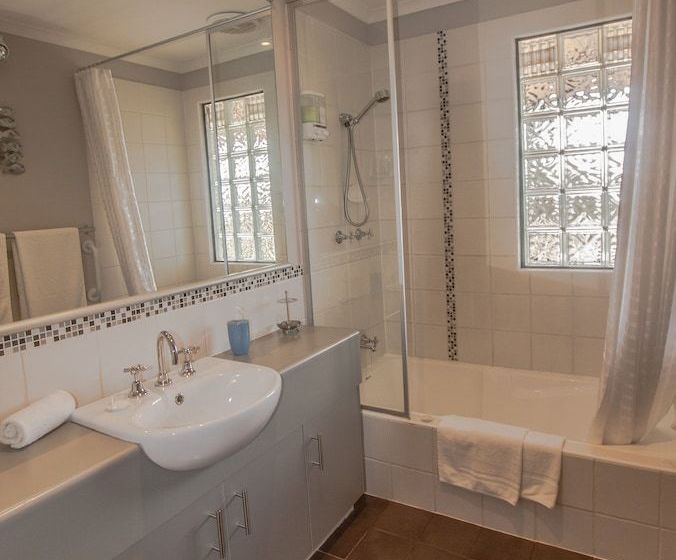 Cloud Nine Spa Chalets