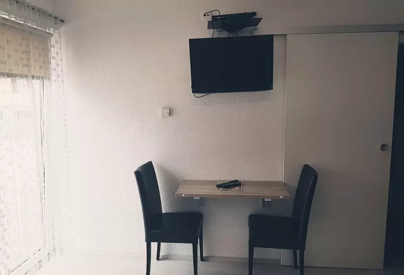 Hotelli Adler Heimsheim