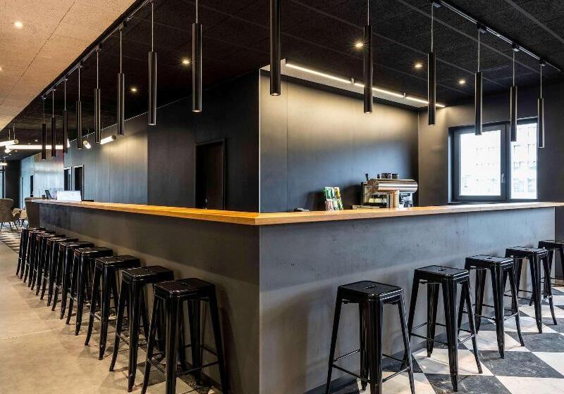 ホテル Ibis Duesseldorf Airport