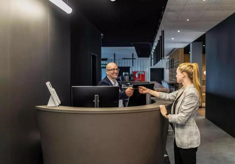 Hotel Ibis Duesseldorf Airport