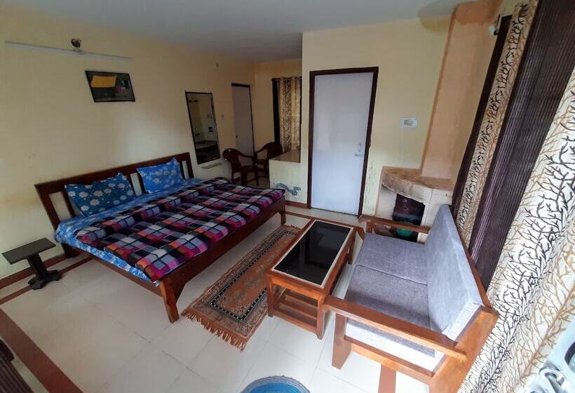 Hotel Janardan Resort Pangot