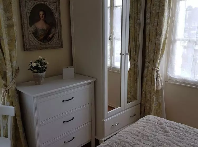 Hotelli Le Lion Verd