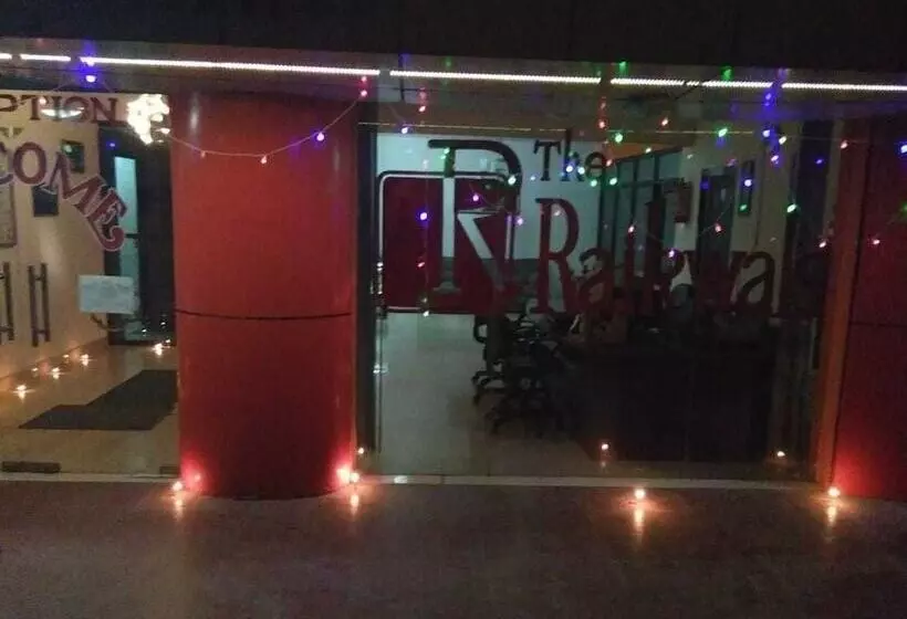 The Raikwals Hotel And Restaurant