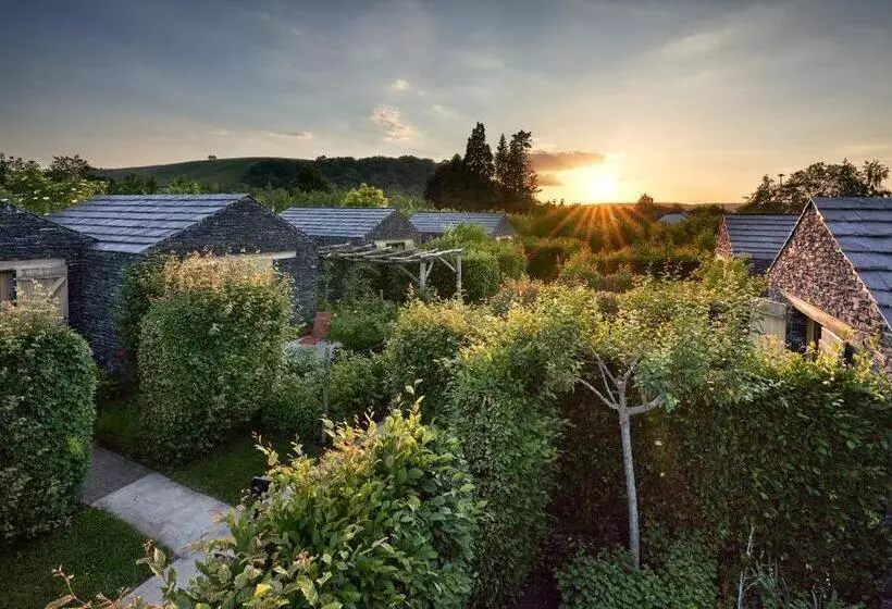 Hotelli Weinkulturgut Longenschloder