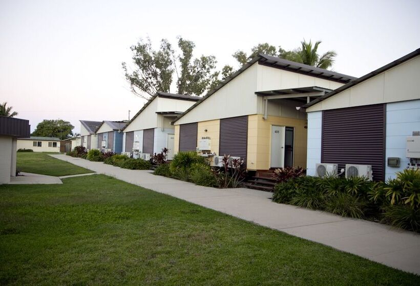 מוטל The Villages   Alligator Creek