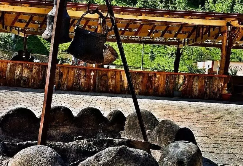 Naliya Otel Restaurant
