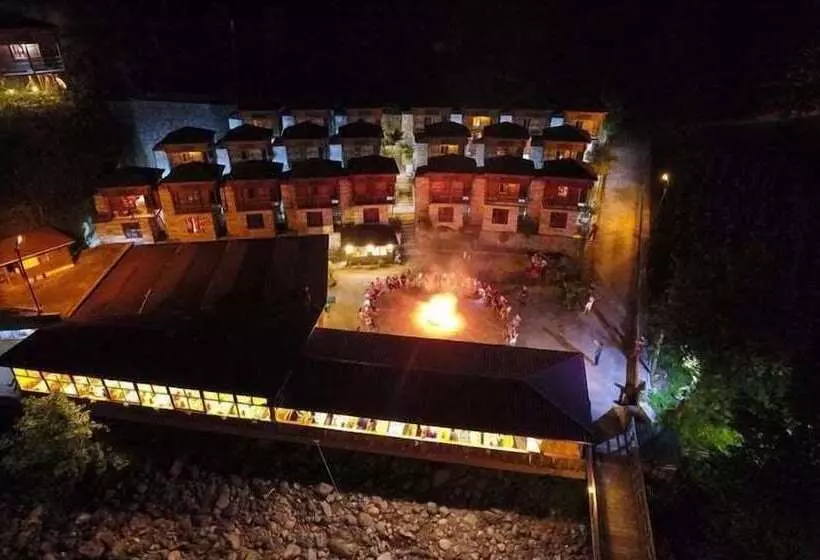 Naliya Otel Restaurant