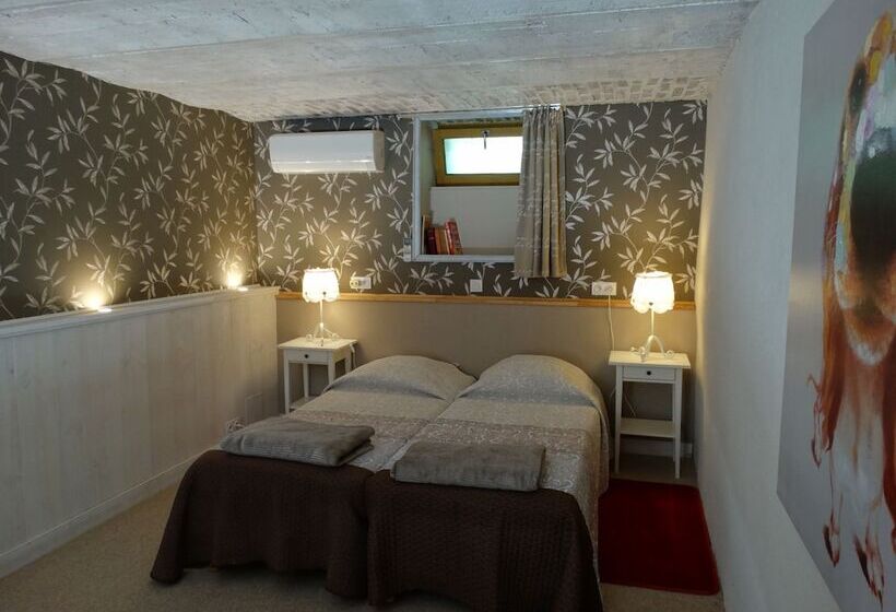 Пансион Chambre D Hotes Girolles Les Forges