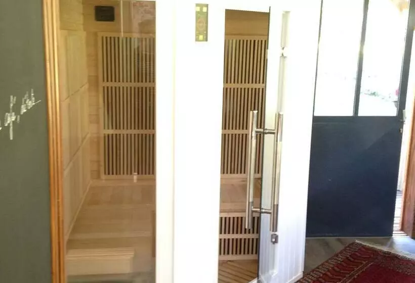 ペンション Domaine De La Haute Poignandière