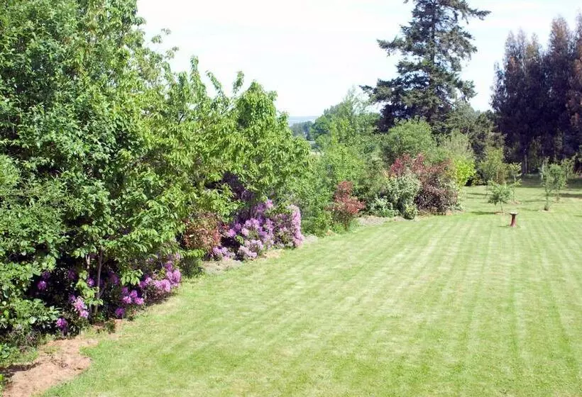 Majatalo La Neslière – Chambres D’hôtes Bio