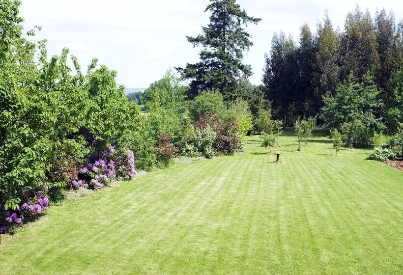 Majatalo La Neslière – Chambres D’hôtes Bio