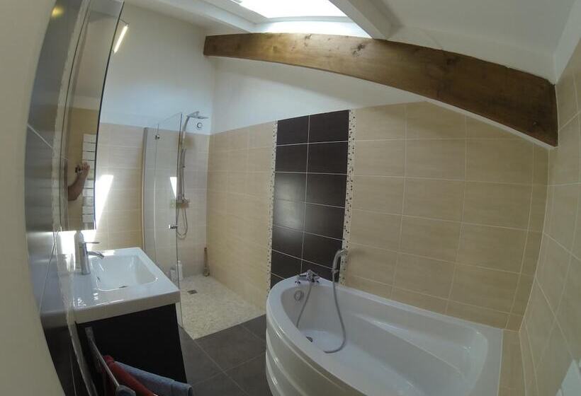 Pensiune Le Gîte De Chérisey