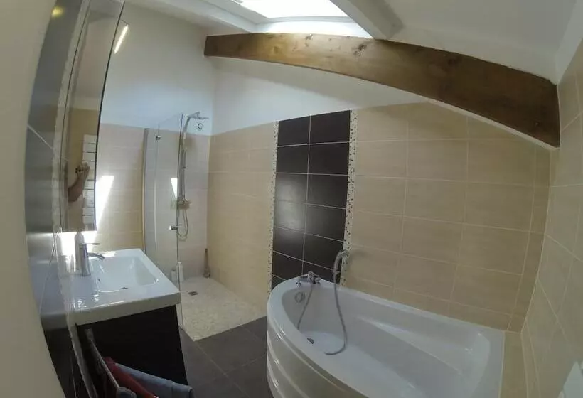 Majatalo Le Gîte De Chérisey