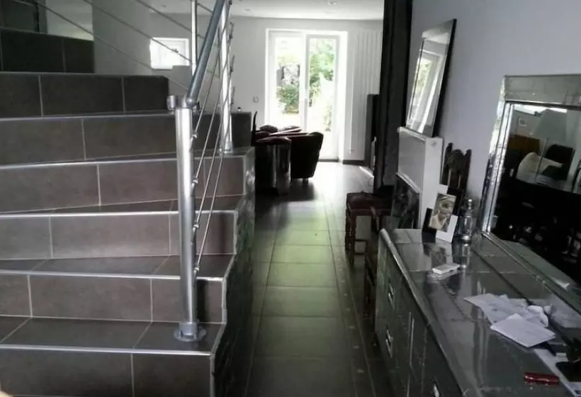 Majatalo Le Gîte De Chérisey