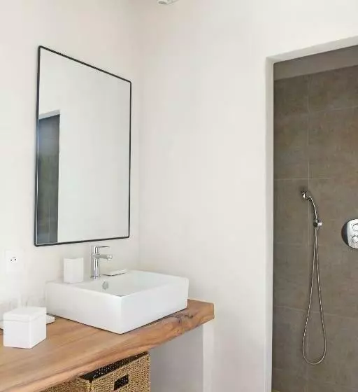 Majatalo Maison Forte