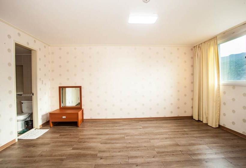 Resort Muju Ilsung Condo