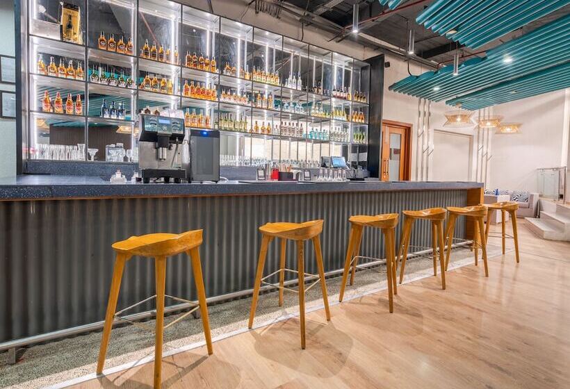 Sunday Hotel Chandigarh Zirakpur