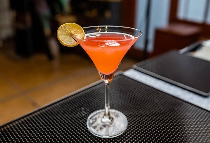 Sunday Hotel Chandigarh Zirakpur